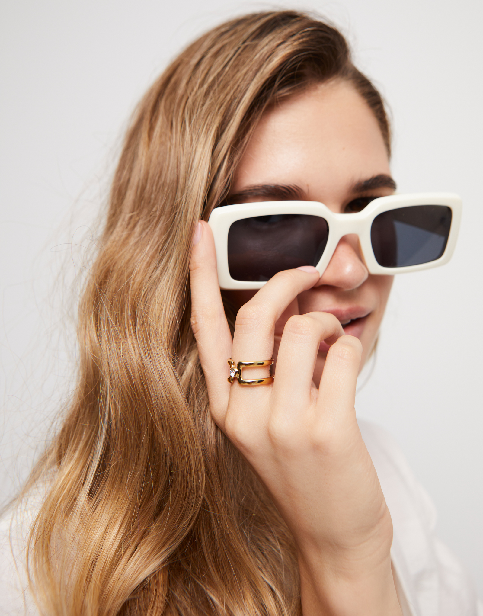 Anello doppio placcato oro 18k con topazio bianco, Dorado, large thumbnail